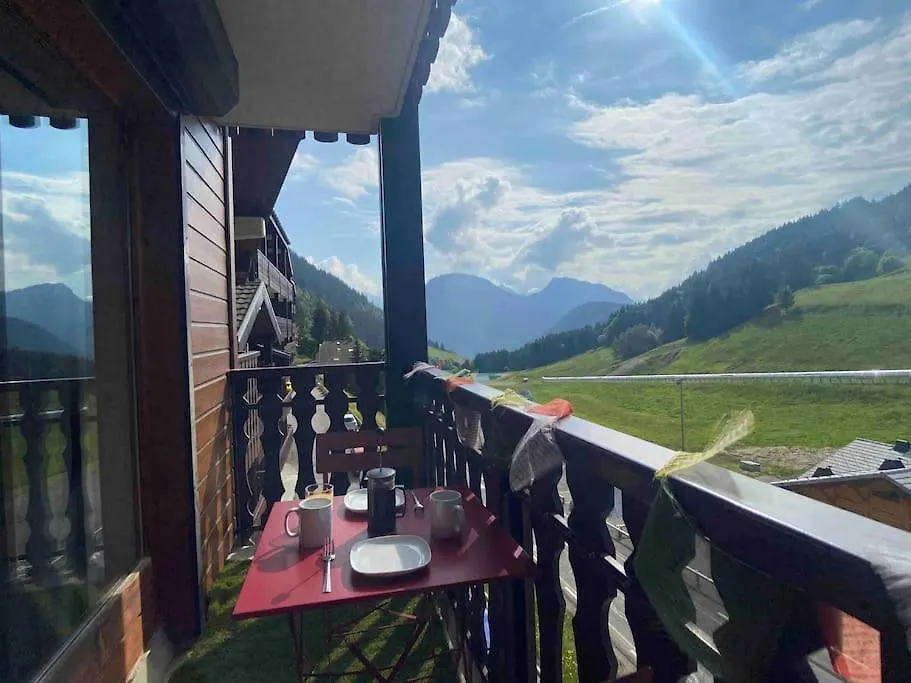 Apartment Cozy Studio Between The Lake And The Mountain Le Biot France